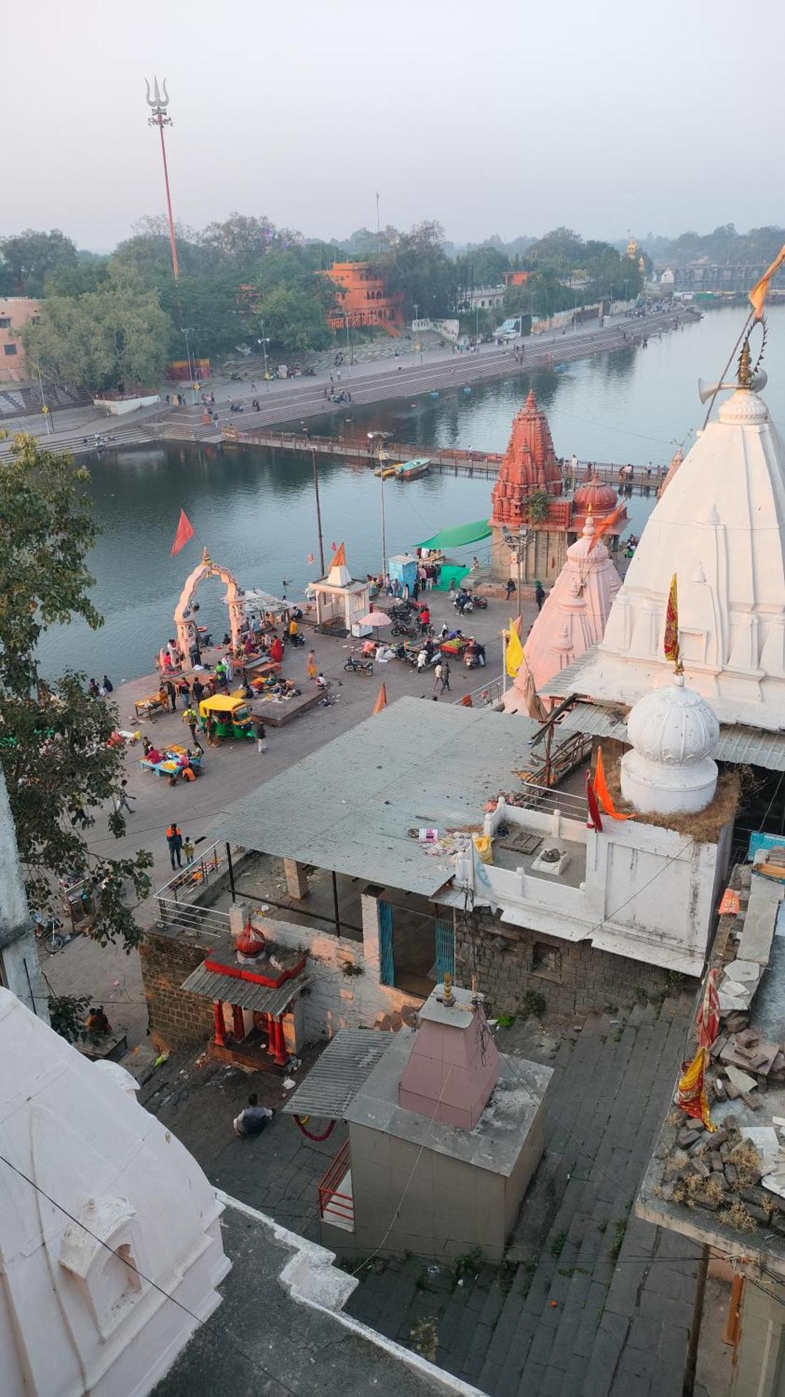 Kailash Kuti Guest House Ujjain Exterior foto